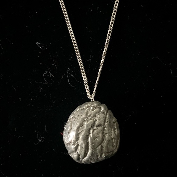 Vintage Silver Full Moon hidden Moon rock Rare Unique estate necklace jewelry - Picture 4 of 6